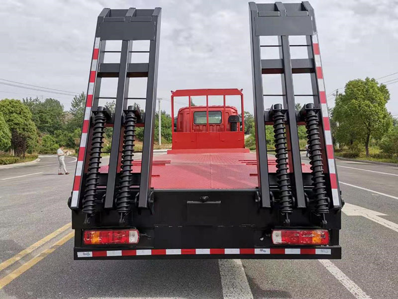 �����W��ǰ�ĺ��ƽ���\(y��n)ݔ܇